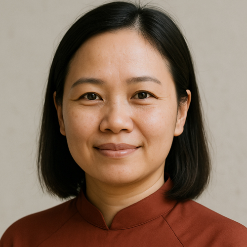 Chị Thủy Phạm